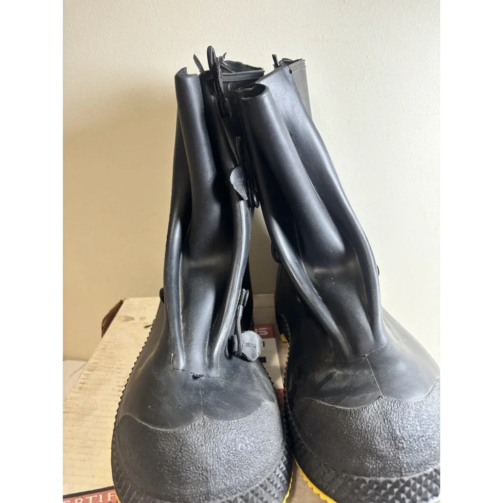 Servus SF Super-fit Overboot Designed For Hard-To-Fit Workboots‎ Med (9-10) NEW